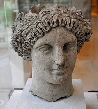 A statue of Persephone's head